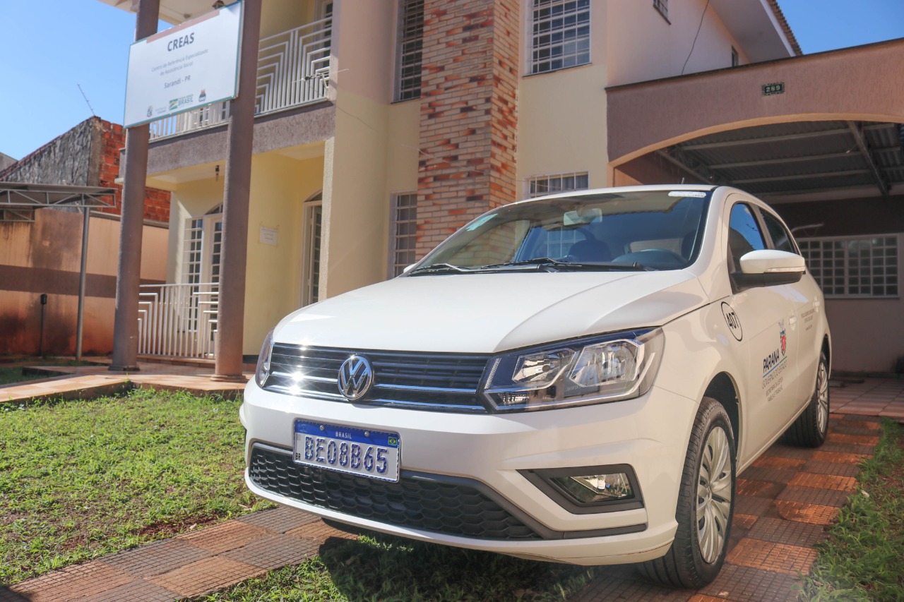 Secretaria Municipal de Assistência Social recebe veículo 0 KM para o CREAS de Sarandi