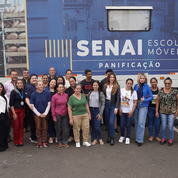 Carreta do Qualifica Paraná inicia curso de Panificação e Confeitaria em Sarandi