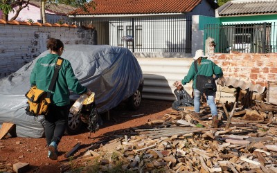 Prefeitura de Sarandi realiza arrastão contra a dengue e reforça ações de conscientização nos conjuntos Floresta e Mauá