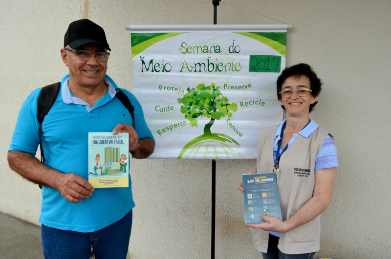 Agentes de Endemias orientam a população