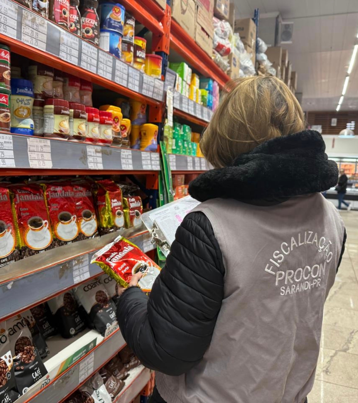 Procon de Sarandi divulga pesquisa da cesta básica de junho e orienta consumidores sobre economia nas compras