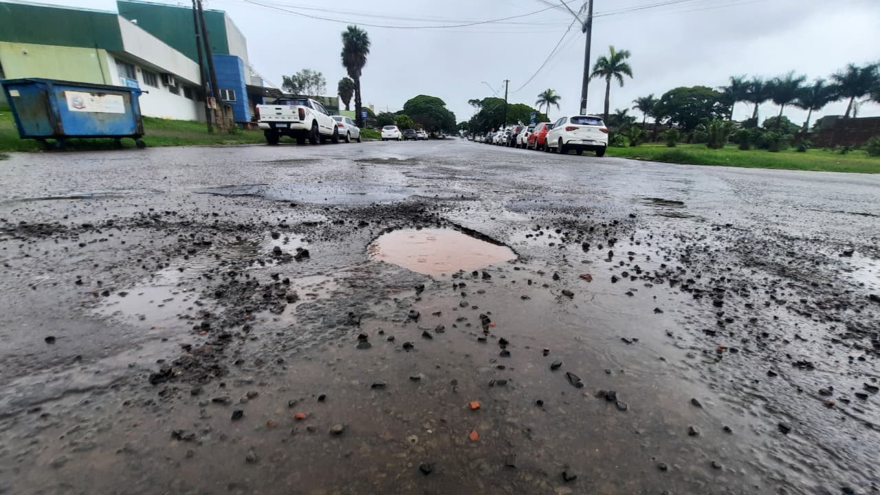Chuvas intensas danificam asfalto em Sarandi e Prefeitura prepara operação emergencial de tapa-buracos