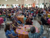 Arraiá Julino dos 60+ reúne cerca de 350 idosos em tarde de integração, lazer e fortalecimento de vínculos em Sarandi