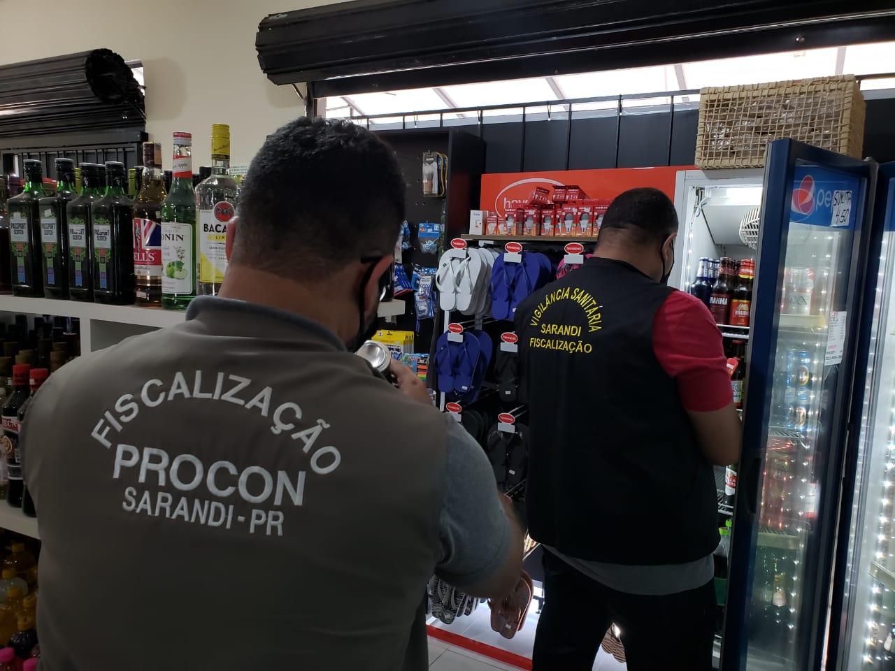 Após denúncia, Mercado é autuado em razão da venda de produtos impróprios para o consumo