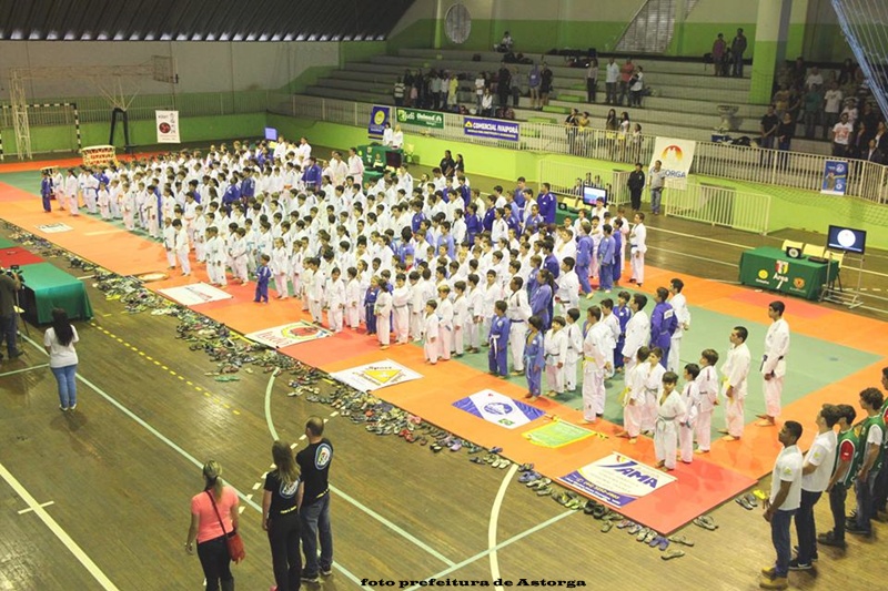 Judô de Sarandi é ouro prata e bronze no torneio em Astorga 
